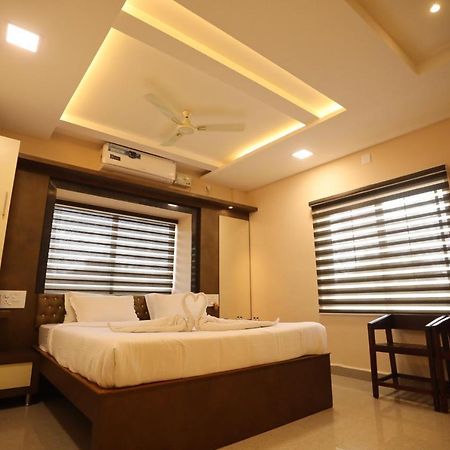 Hotel Southern Heritage Udupi Bagian luar foto