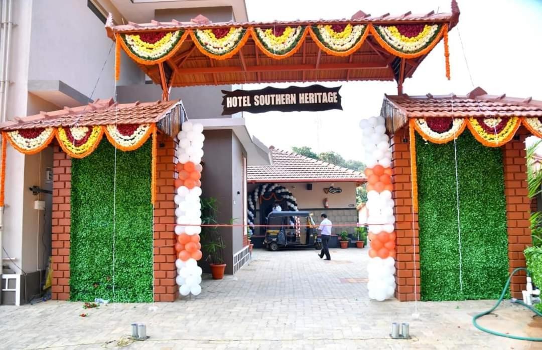 Hotel Southern Heritage Udupi Bagian luar foto