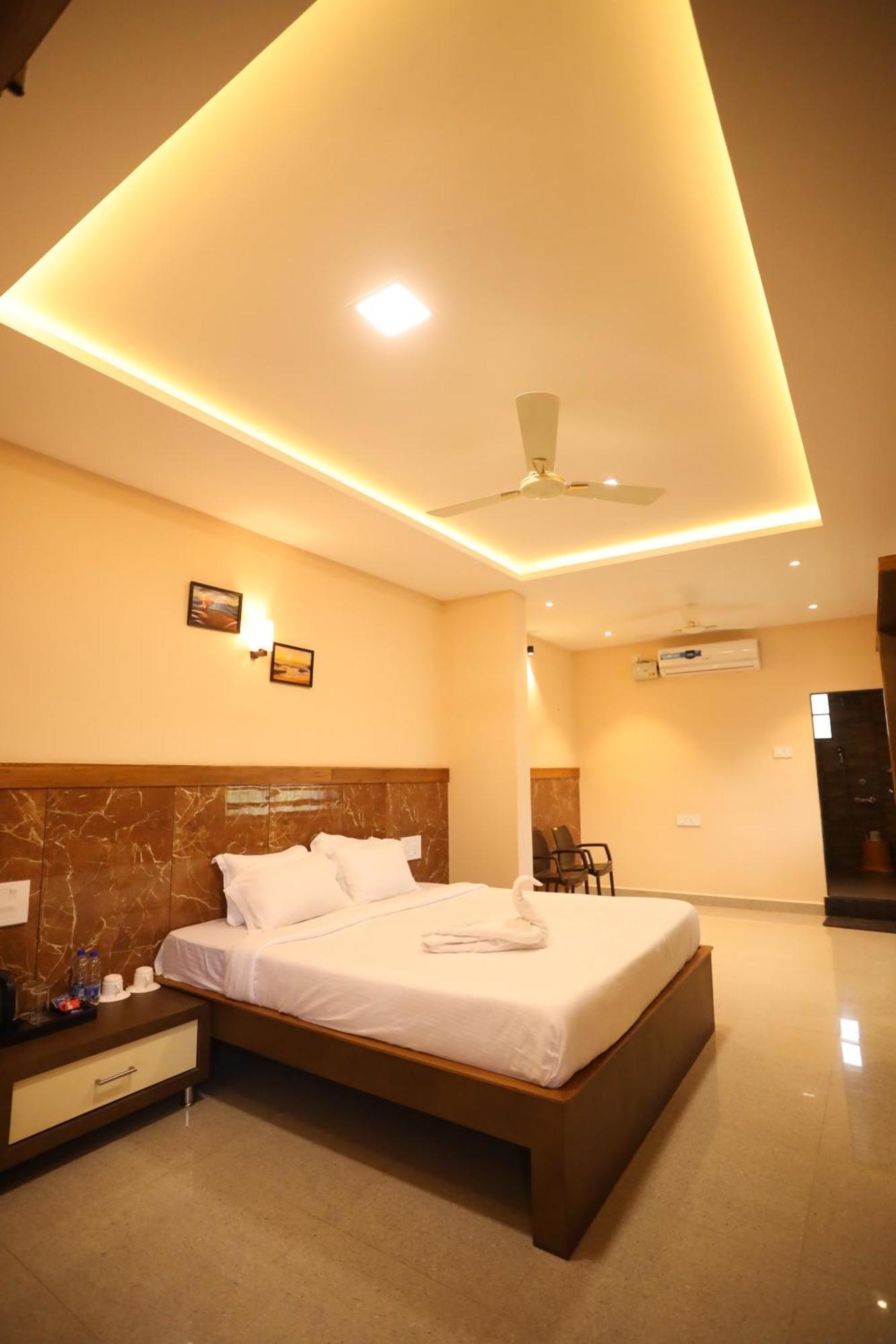 Hotel Southern Heritage Udupi Bagian luar foto