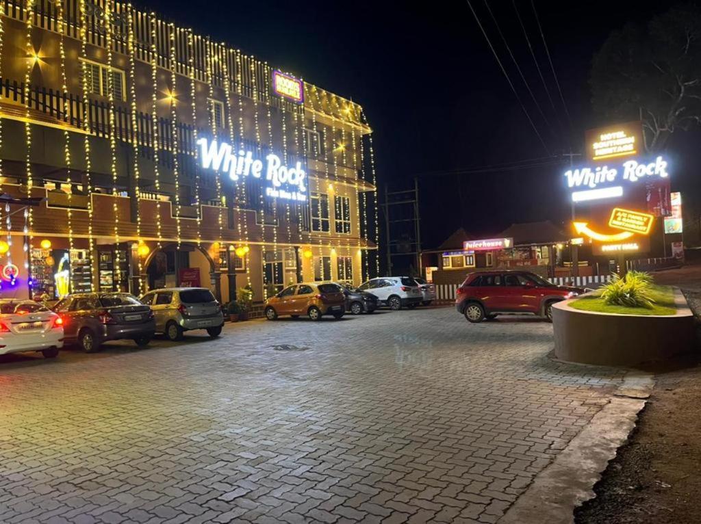 Hotel Southern Heritage Udupi Bagian luar foto