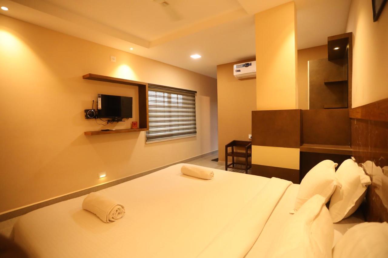 Hotel Southern Heritage Udupi Bagian luar foto