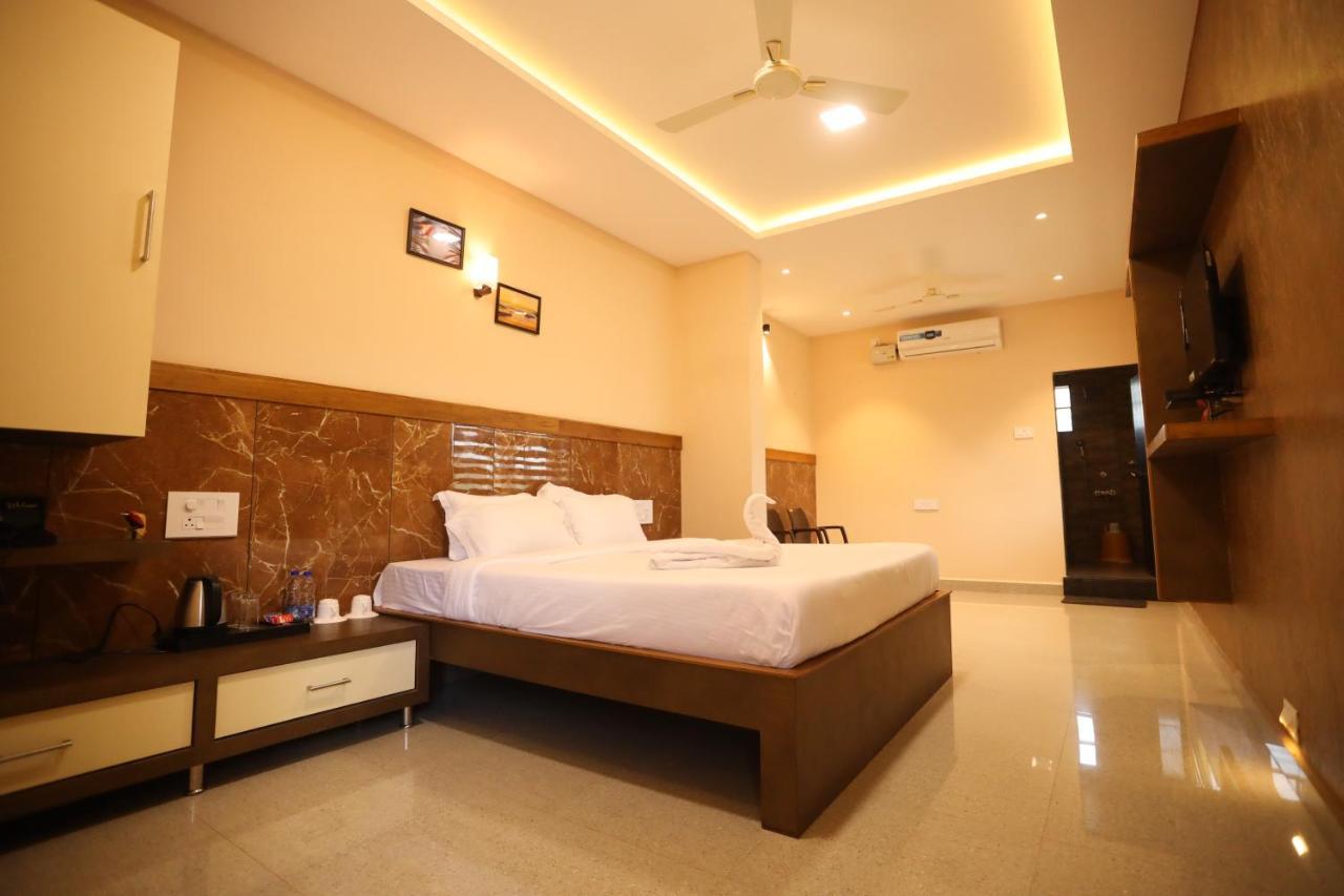 Hotel Southern Heritage Udupi Bagian luar foto