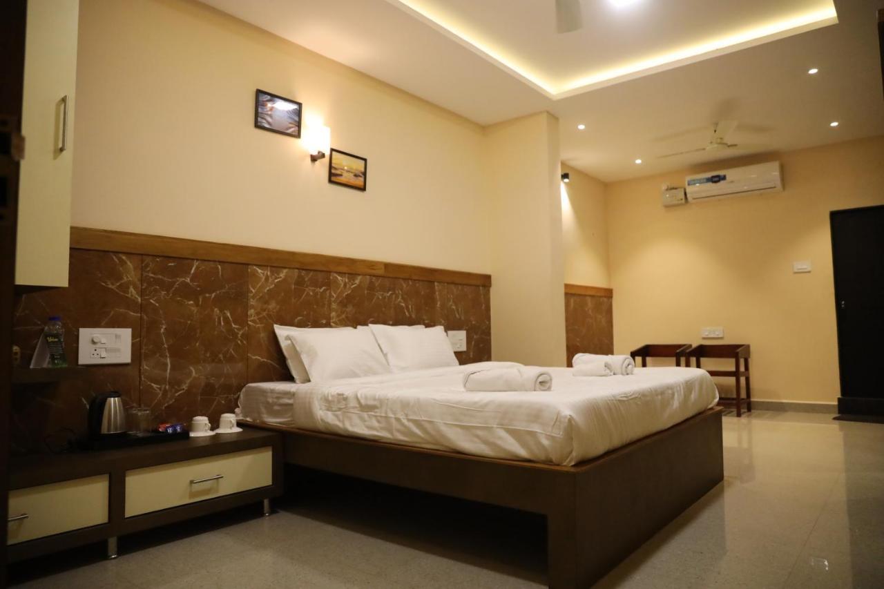 Hotel Southern Heritage Udupi Bagian luar foto